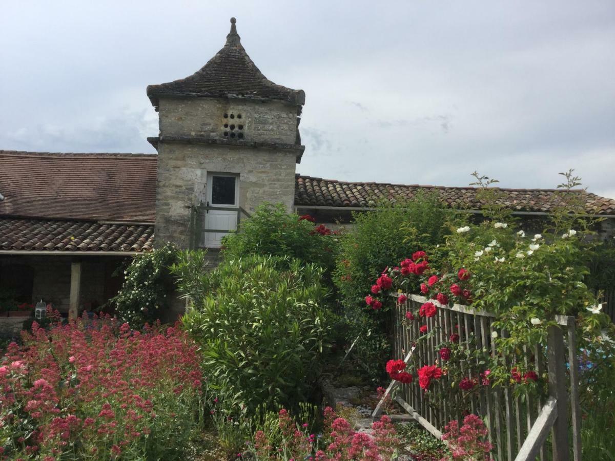 Les Gites Perard Caylus Exterior foto